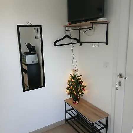Frühstückspension D'hotes 3*